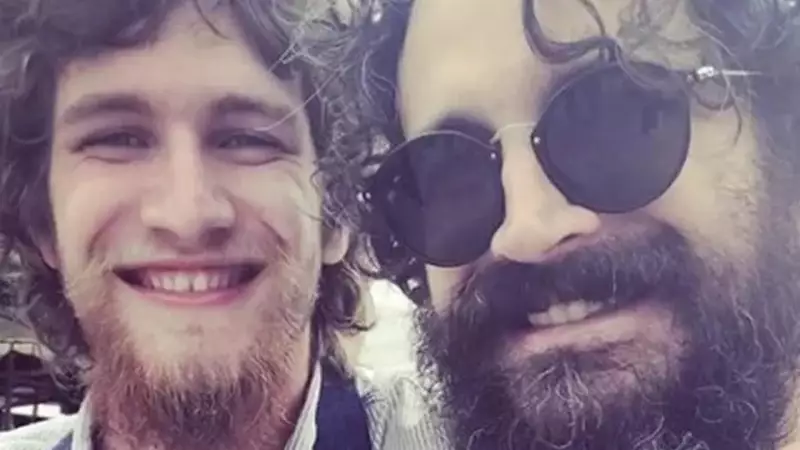 Filho único de Caco Ciocler surpreende ao trabalhar em plantação de maconha no Canadá