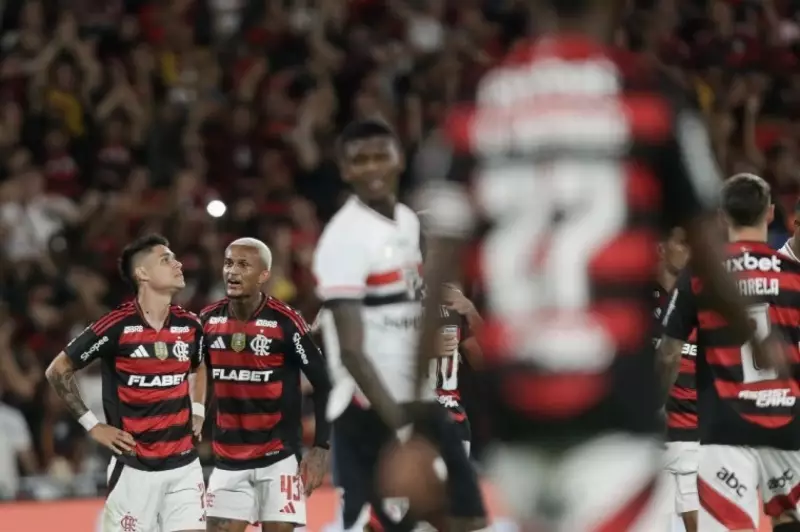 Flamengo vence São Paulo e mantém liderança no Brasileirão: confira os detalhes do jogo!