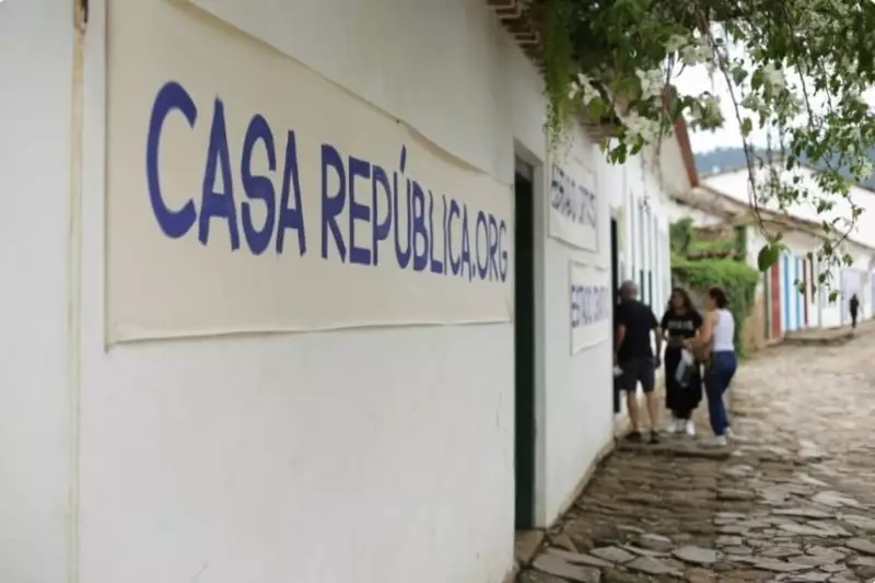 FLIP 2025: Conceição Evaristo e roteiristas de 'Ainda Estou Aqui' e 'Vale Tudo' agitam Casa República