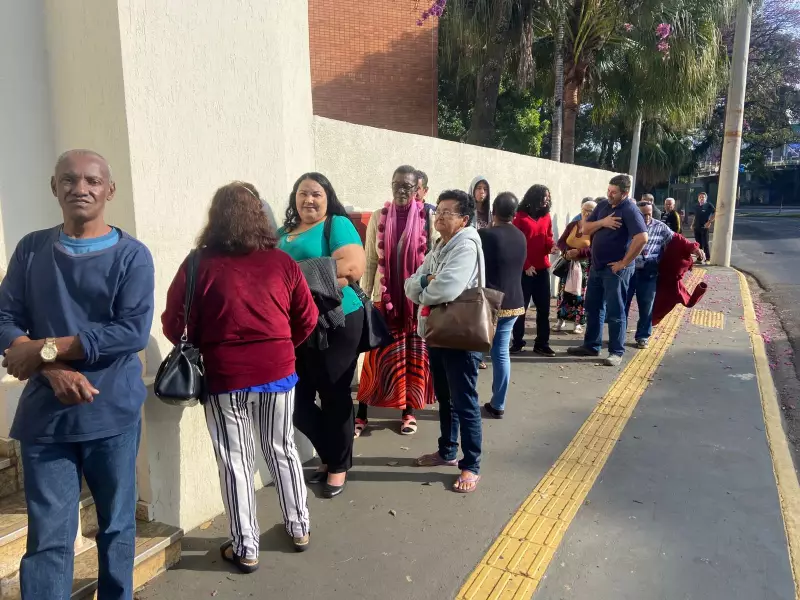 Fraude no INSS: Após prazo para adesão a ressarcimento, fila nos Correios em Piracicaba chama atenção