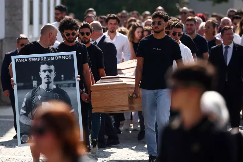 Funeral de Diogo Jota e irmão começa em Portugal: como está sendo a despedida