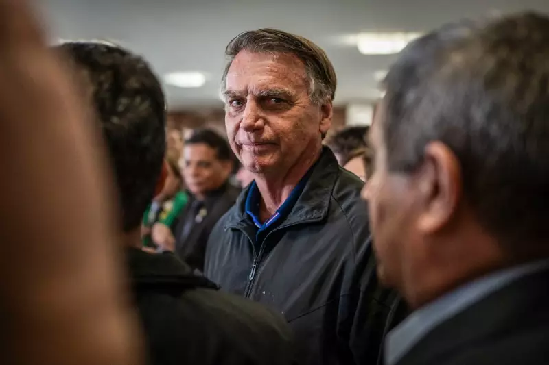 Fux dá voto decisivo e derruba restrições contra Bolsonaro — veja os detalhes