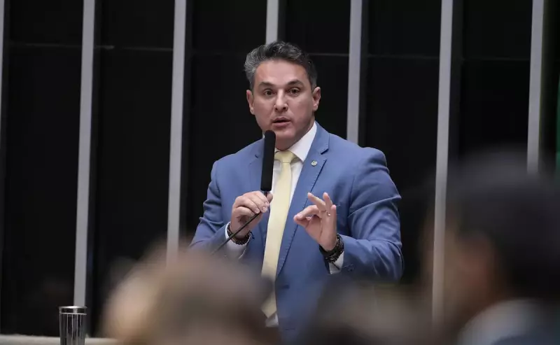 Governo e Congresso em rota de colisão: judicialização do IOF acirra crise política