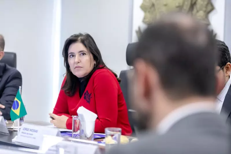 Governo mantém meta fiscal e Tebet afirma: "Alternativas são necessárias"