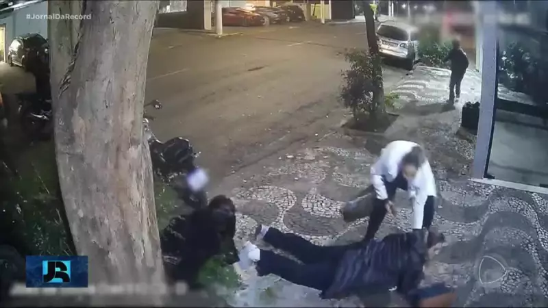Grupo tem celulares roubados enquanto esperava carro por aplicativo em SP