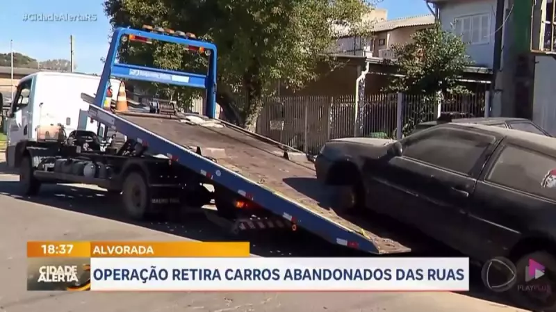 Guarda Municipal de Alvorada retira carros abandonados e melhora segurança urbana