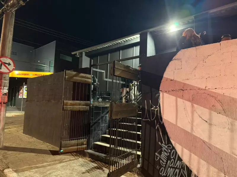 Homem é assassinado a tiros após briga em boate de Pindamonhangaba