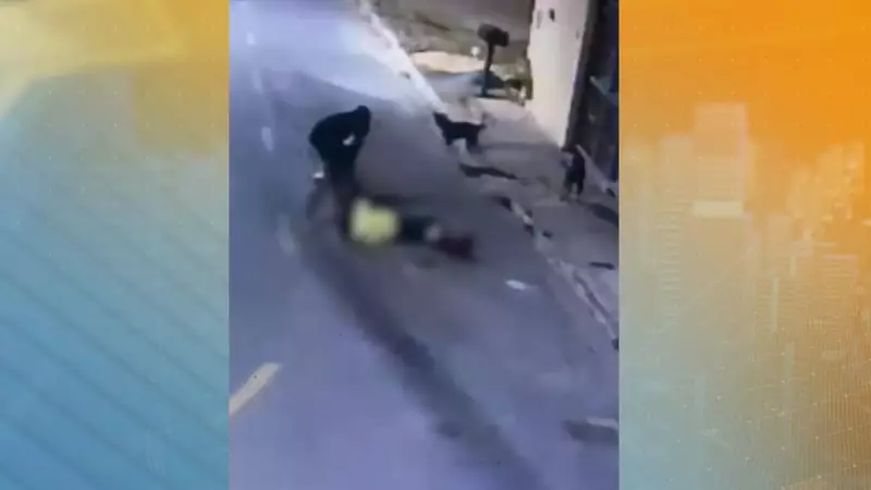 Homem é brutalmente espancado até a morte e tem corpo arrastado para brejo em Contagem, MG