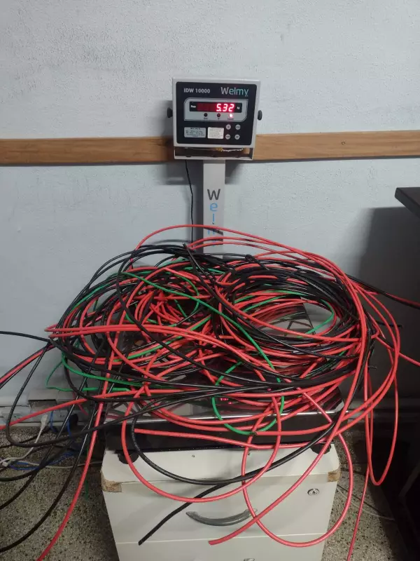 Homem é preso em flagrante ao furtar mais de 5 kg de fios de cobre em posto de combustíveis em Presidente Prudente