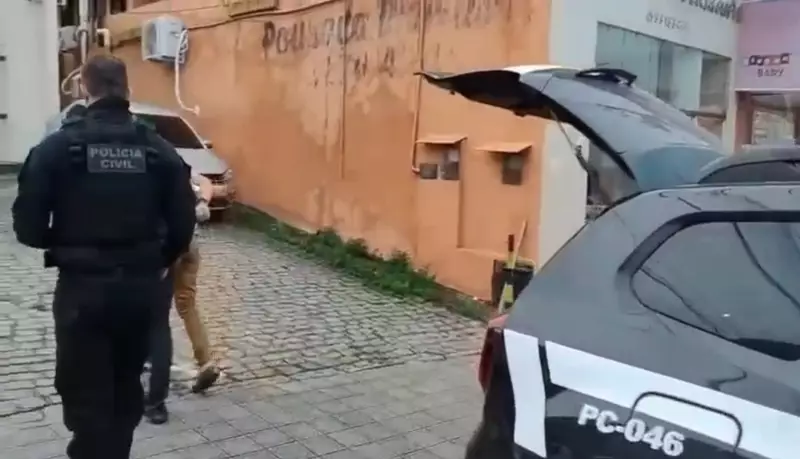 Homem é preso no RN suspeito de estuprar e matar enteada de 12 anos