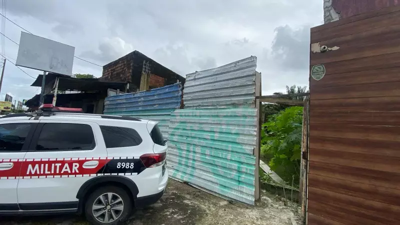 Homem morre eletrocutado ao tentar pular muro de loja em João Pessoa: detalhes do acidente