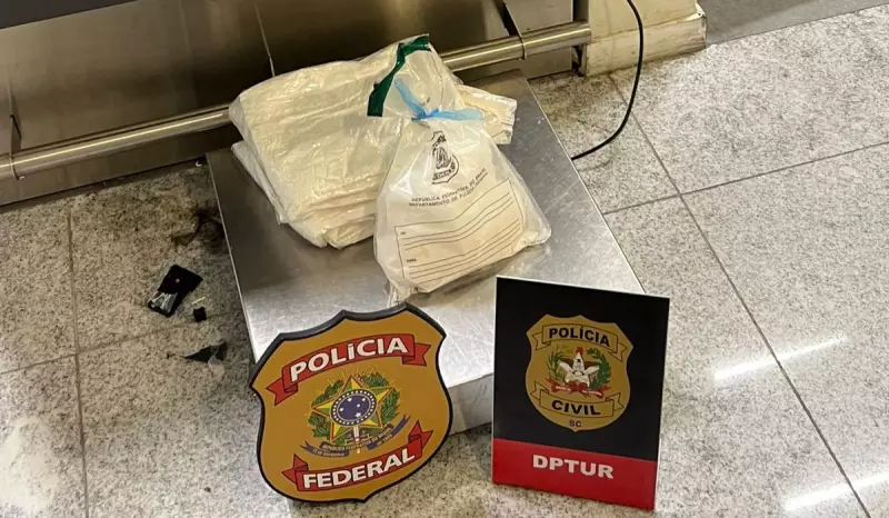 Homem que voltava de Paris é preso com cocaína no aeroporto de Florianópolis