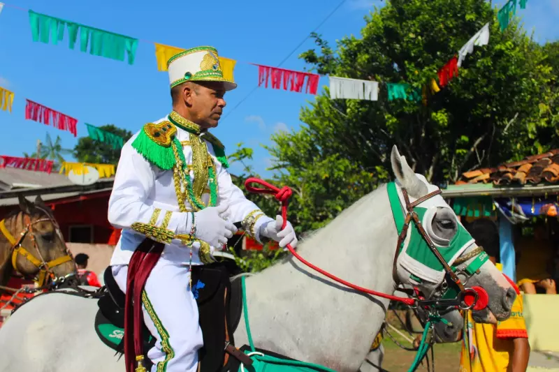 Imagens de São Tiago e São Jorge iniciam peregrinação em Macapá neste domingo (13)