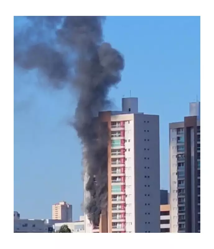 Incêndio em apartamento no 7º andar de prédio mobiliza Bombeiros em Presidente Prudente
