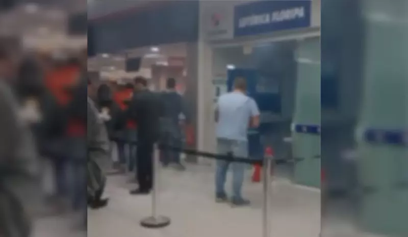 Incêndio em lotérica do Floripa Shopping: homem quebra vidraça com martelo antes de atear fogo