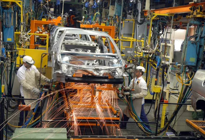 Invasão chinesa no mercado automotivo: vendas de importados crescem seis vezes mais que nacionais