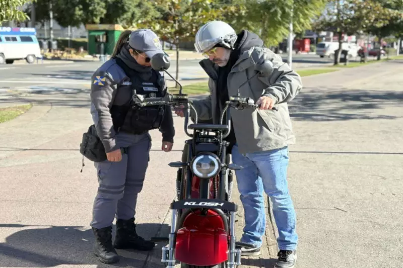 Itajaí vai mudar as regras para ciclomotores e bicicletas elétricas — saiba o que muda