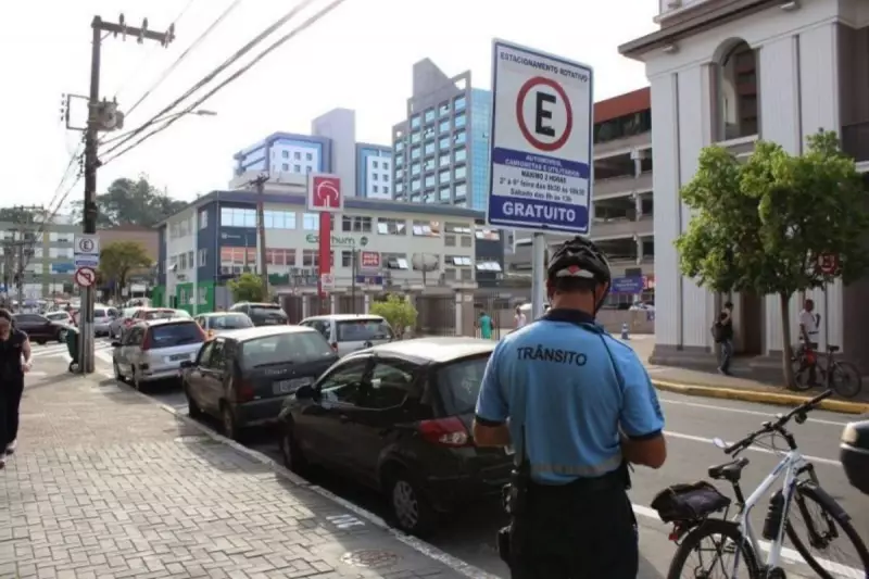 Joinville pode privatizar estacionamento rotativo por 20 anos — entenda o impacto