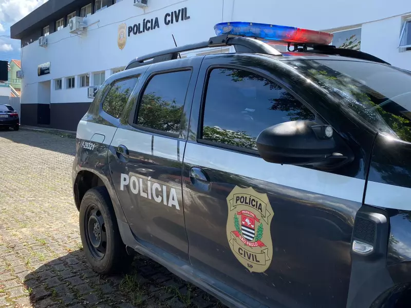 Jovem de 18 anos e adolescente de 16 são baleados em residência em Cruzeiro: veja detalhes