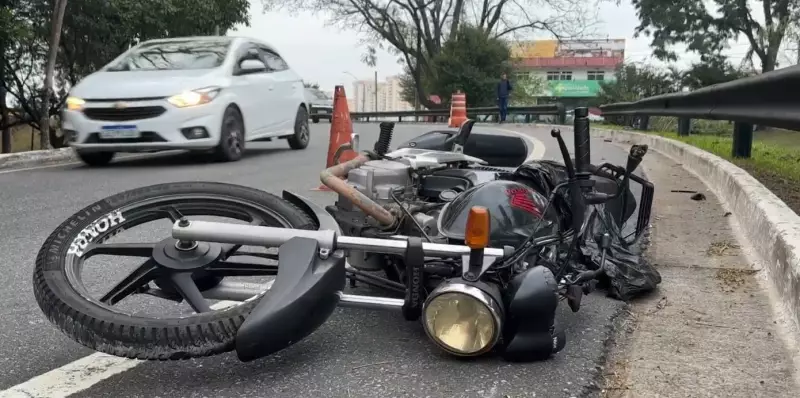 Jovem perde a vida em acidente de moto em São José dos Campos: tragédia no trânsito