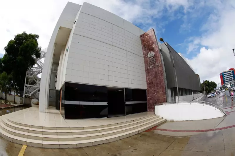 Justiça condena acusados de matar jovens em suposto 'tribunal do crime' em Rio Largo