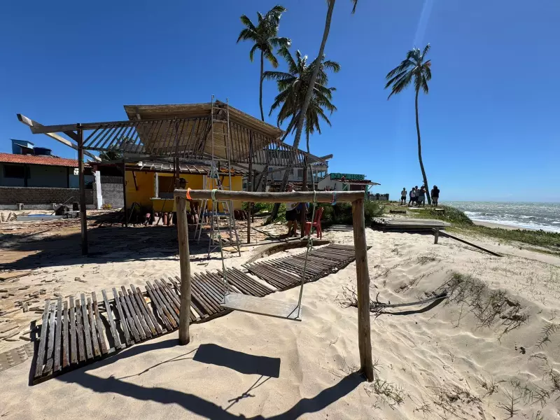Justiça Federal ordena demolição de quiosques na praia do RN: entenda o caso