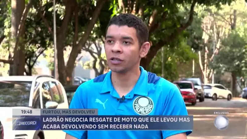 Ladrão devolve moto furtada após tentar negociar com vítimas — e o caso viraliza!