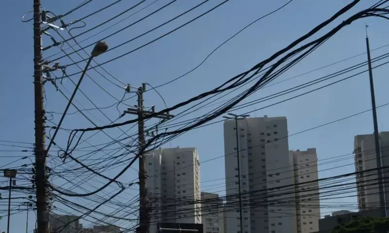 Lei mais dura contra roubo de cabos elétricos é sancionada: pena pode chegar a 8 anos