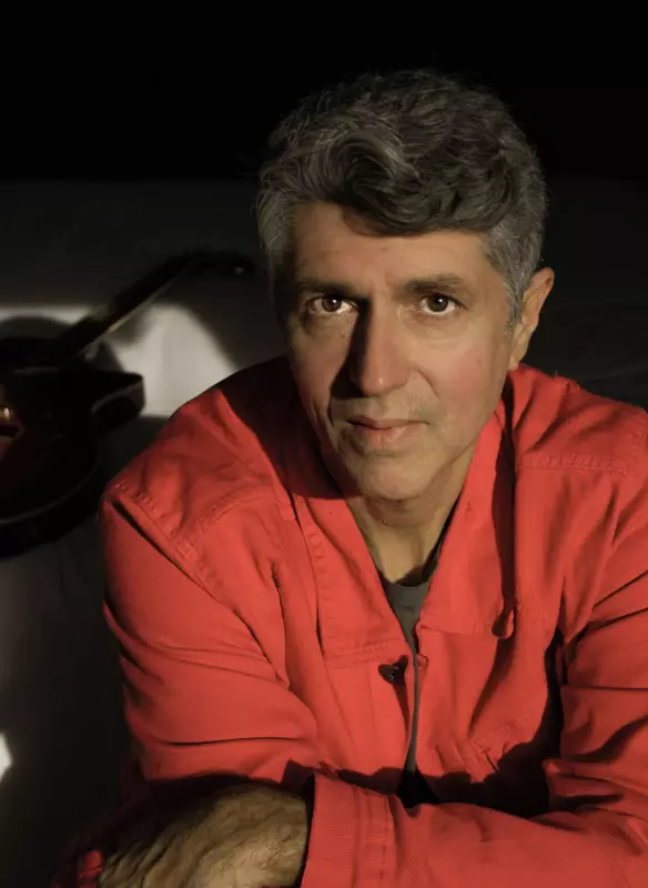 Leoni celebra 40 anos de carreira no Festival de Inverno de Nova Friburgo: uma jornada musical inesquecível