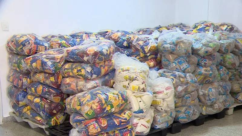 Levanta Poeira distribui mais de 12 toneladas de alimentos para instituições sociais em São João
