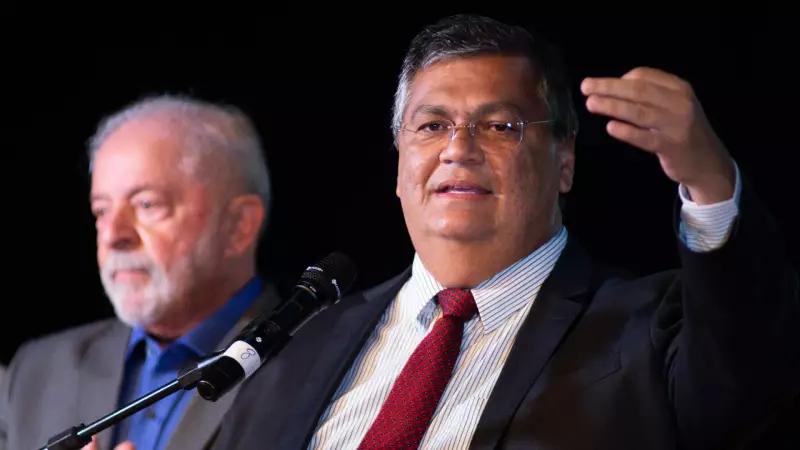 Lula escolhe novos ministros do TSE: veja os nomes indicados por Dino e Moraes