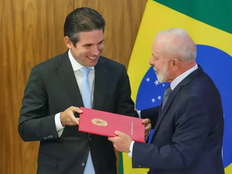 Lula inicia articulação para reatar diálogo com Hugo Motta: entenda os detalhes