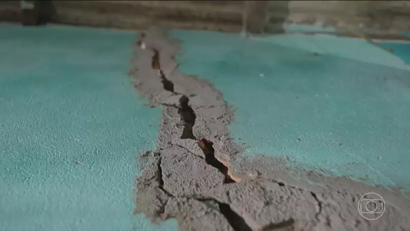 Maceió em alerta: Justiça vistoria bairro após denúncias de rachaduras e afundamento do solo