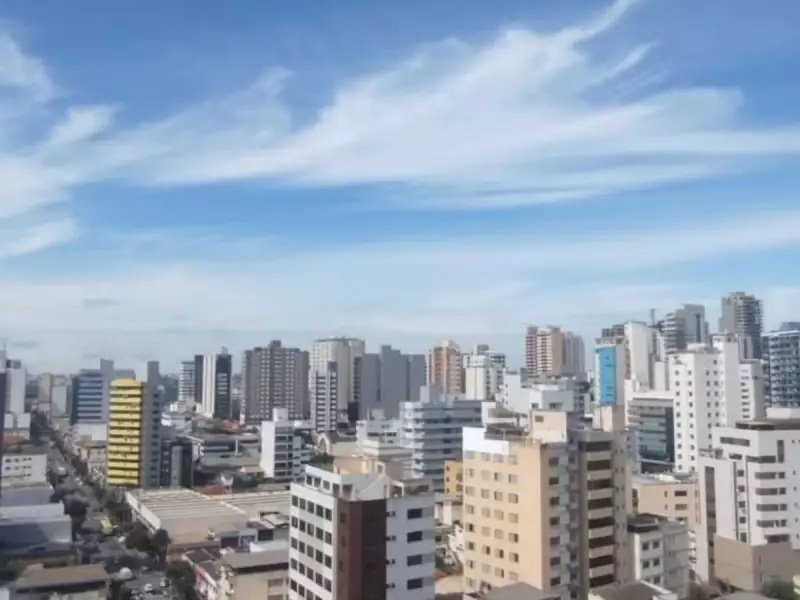 Madrugadas geladas e tardes escaldantes: Centro-Oeste de Minas enfrenta variação extrema de temperatura