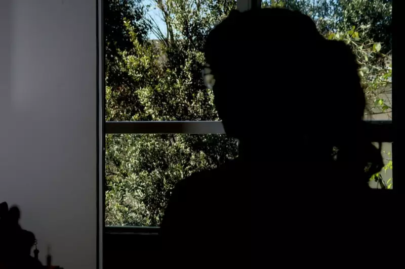 Mãe e filha presas em cárcere privado na Grande Curitiba: vizinha relata cenas chocantes