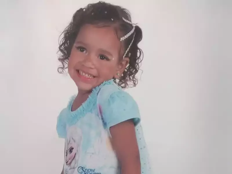 Mãe revive dor ao enterrar filha pela segunda vez após perícia em Goiás