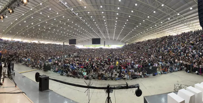 Mar de fiéis lota Arena da Canção Nova em emocionante acampamento com Frei Gilson