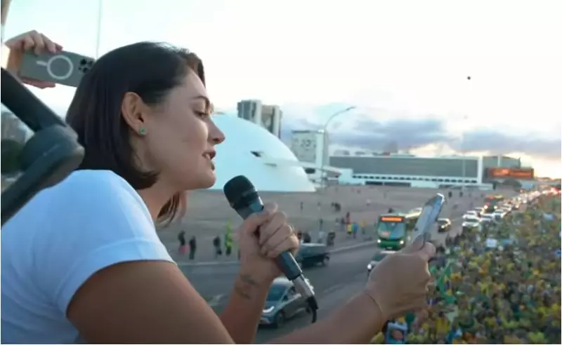 Michelle Bolsonaro faz apelo emocionante a Lula: 'Hora de hastear a bandeira da paz'