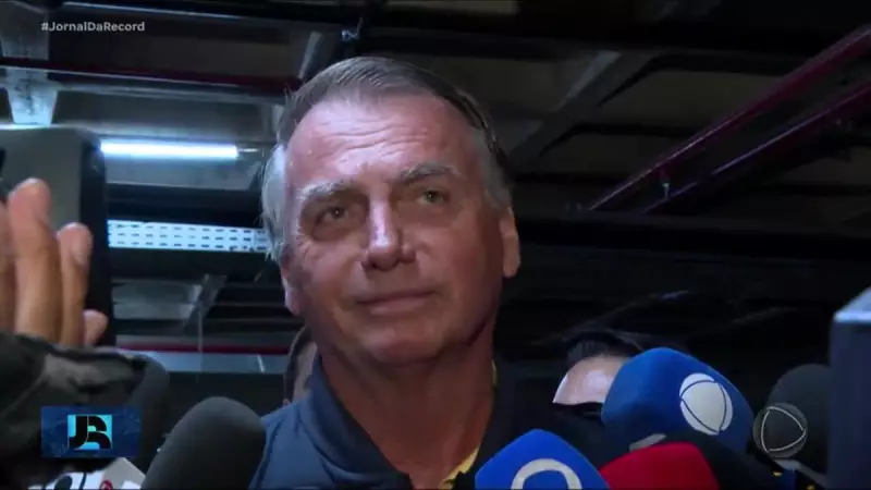 Ministro Alexandre de Moraes mantém veto a Bolsonaro nas redes sociais — entenda o caso