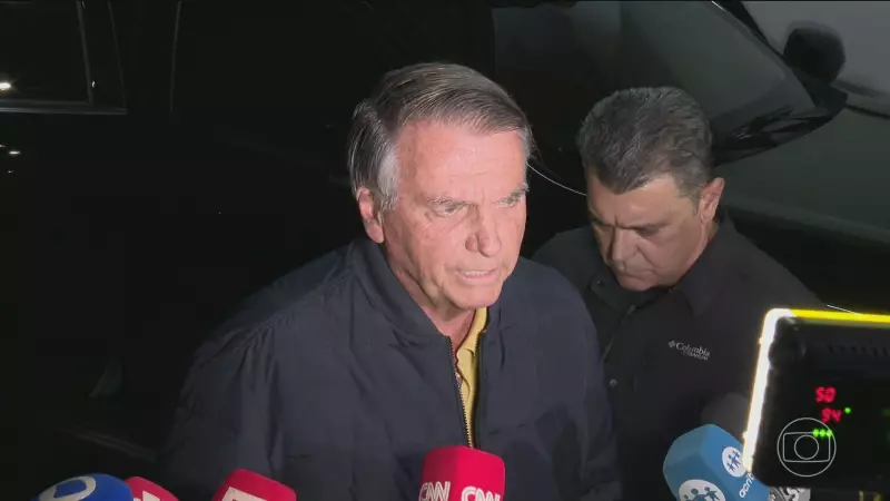 Moraes aponta descumprimento de medida por Bolsonaro, mas evita prisão — entenda o caso