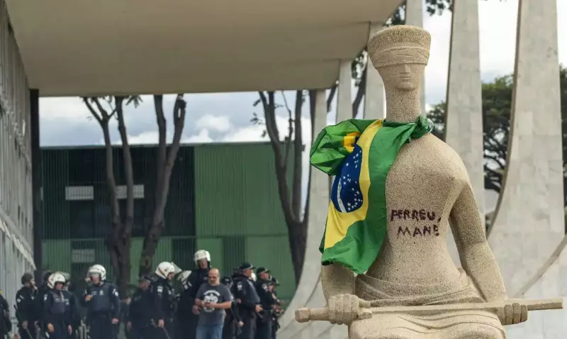 Moraes libera idosas condenadas por atos de 8 de Janeiro após quase mil violações de medidas cautelares