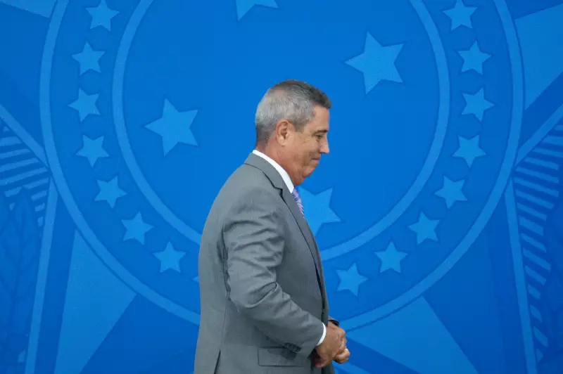 Moraes mantém Braga Netto preso: STF rejeita novo pedido de liberdade em caso de suposto golpe