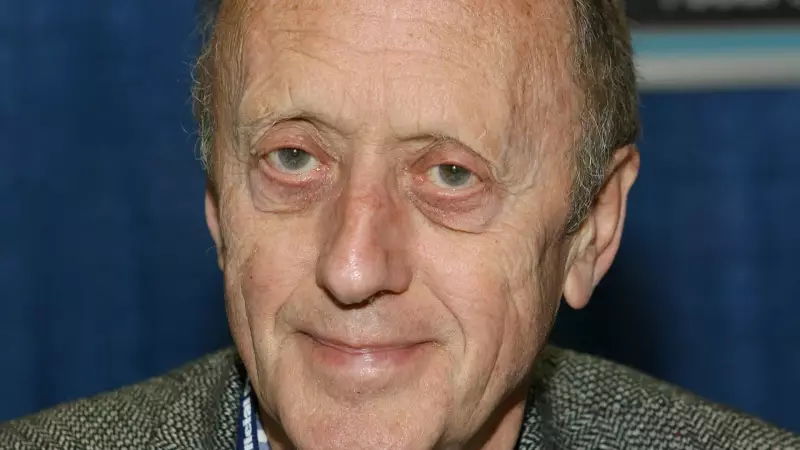 Morre aos 87 anos Kenneth Colley, ator icônico de Star Wars que interpretou o Almirante Piett