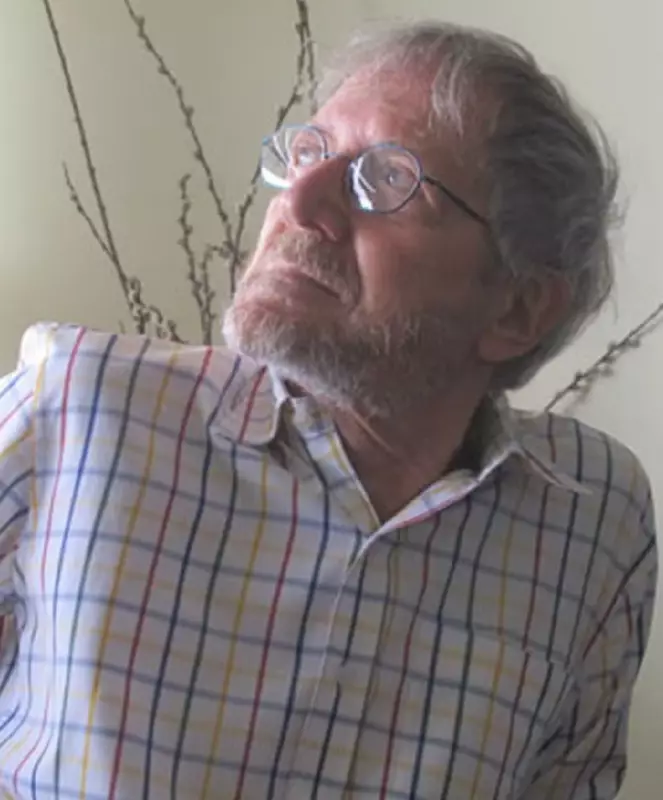 Morre aos 88 anos Jean-Claude Bernardet, renomado crítico de cinema, em São Paulo