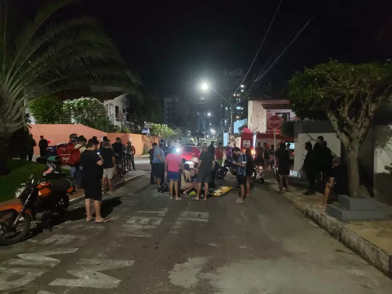 Motociclista e passageira sofrem atropelamento após colisão na Zona Sul de Aracaju