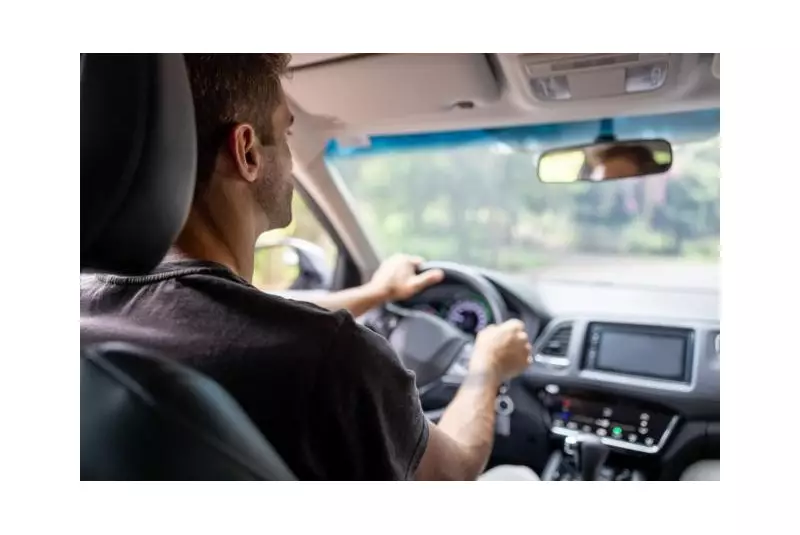 Motoristas de aplicativo no Ceará: veículos com final de placa 5 devem passar por vistoria em julho