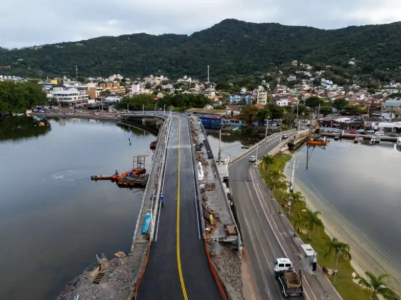 Nova Ponte da Lagoa em Florianópolis começa a operar com tráfego parcialmente liberado