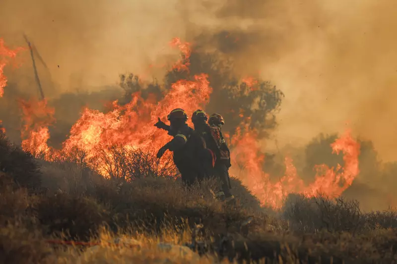 Onda de calor na Europa: Incêndio em Creta deixa mais de 1.000 desabrigados