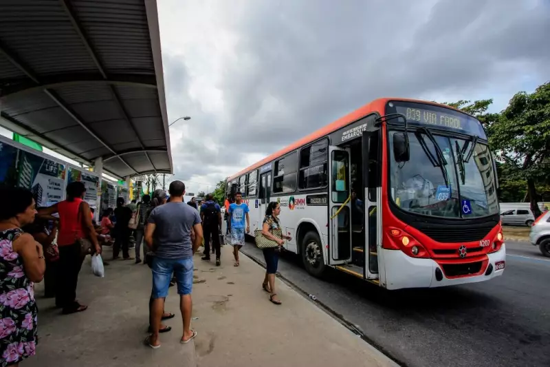 Ônibus em Alagoas têm reforço para reduzir espera nos horários de pico – Confira as linhas!