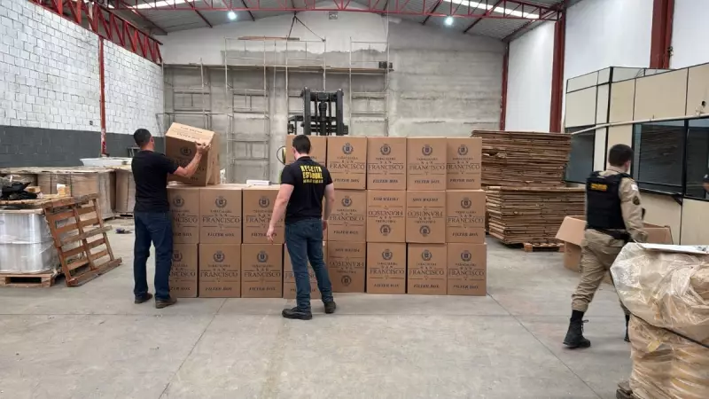 Operação apreende mais de 1,7 milhão de maços de cigarros em Nova Serrana - MG